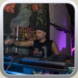 Shattered_Barriers_081011_44